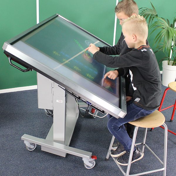 ergoxs-ergoframe-twist-supreme-dual-column-mobile-tilting-table-low-efk6200el-45degrees-ecudation